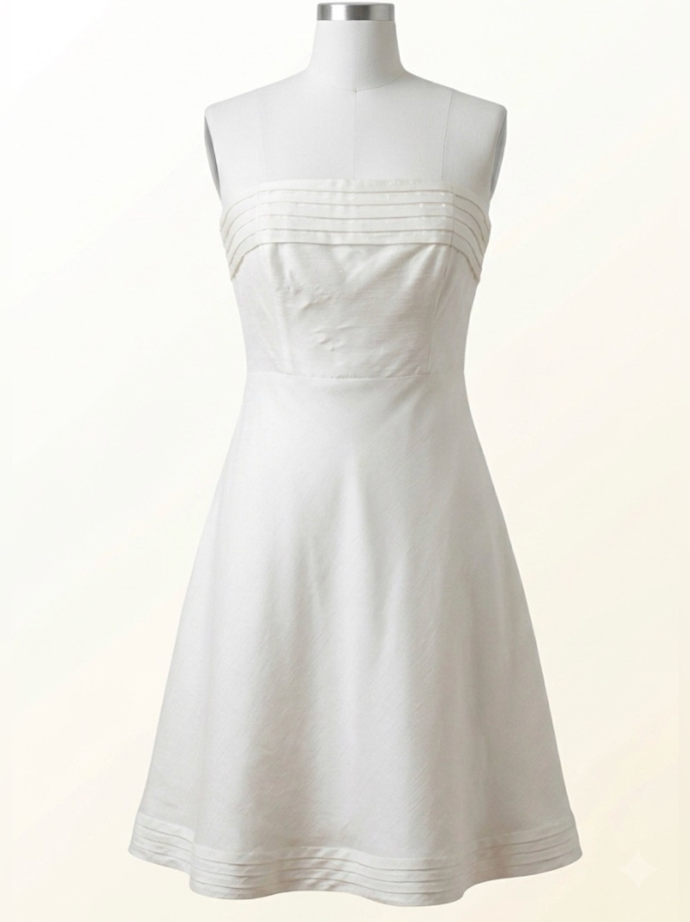 Monique Lhuillier 100% Silk Strapless Mini Bridal Dress Ivory: Size 14 Pintuck